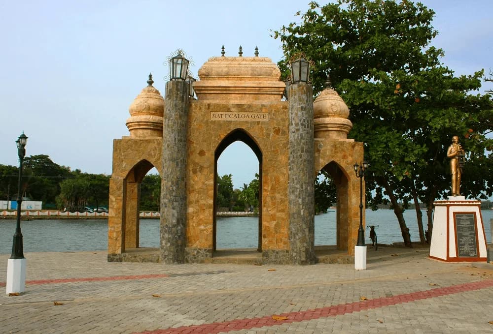 The east coast with Batticaloa marked