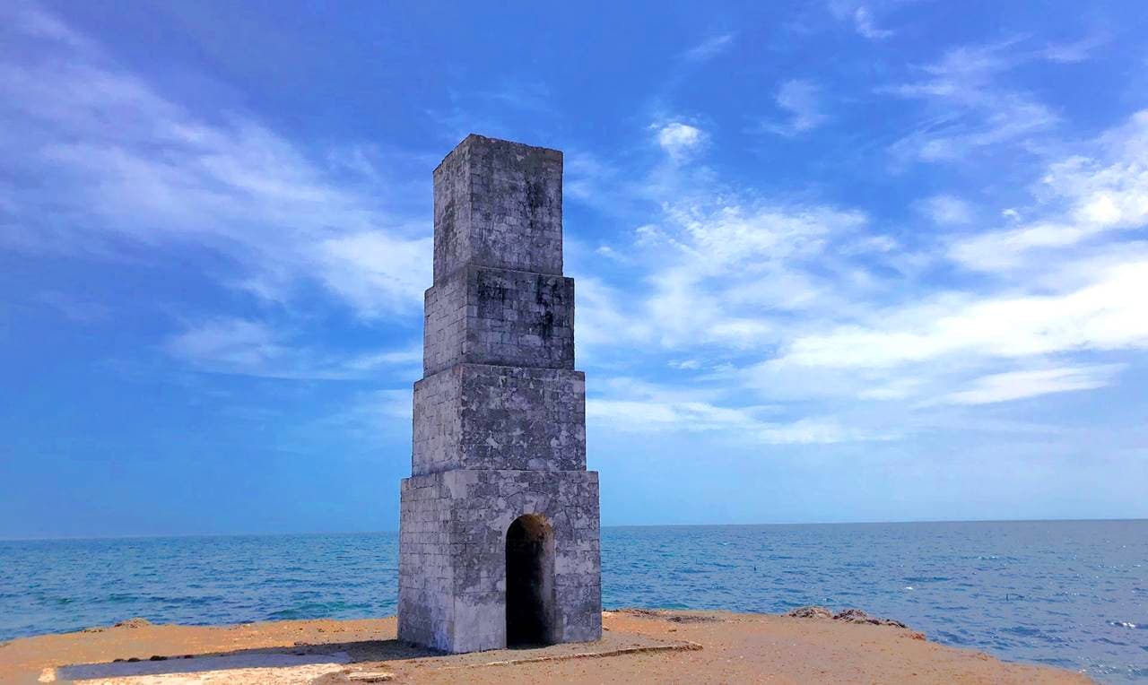 The east coast with Kalmunai marked