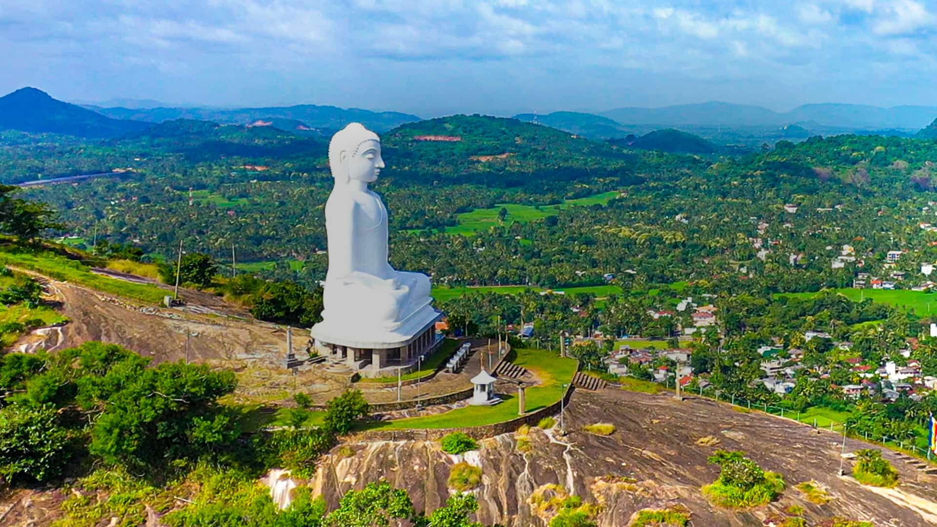 The northwest with Kurunegala marked