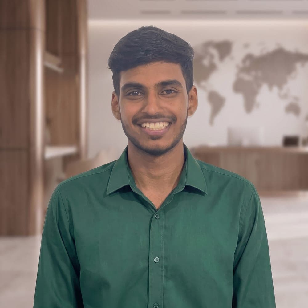 Abishek Nadun, Travel Consultant at Avem Travels