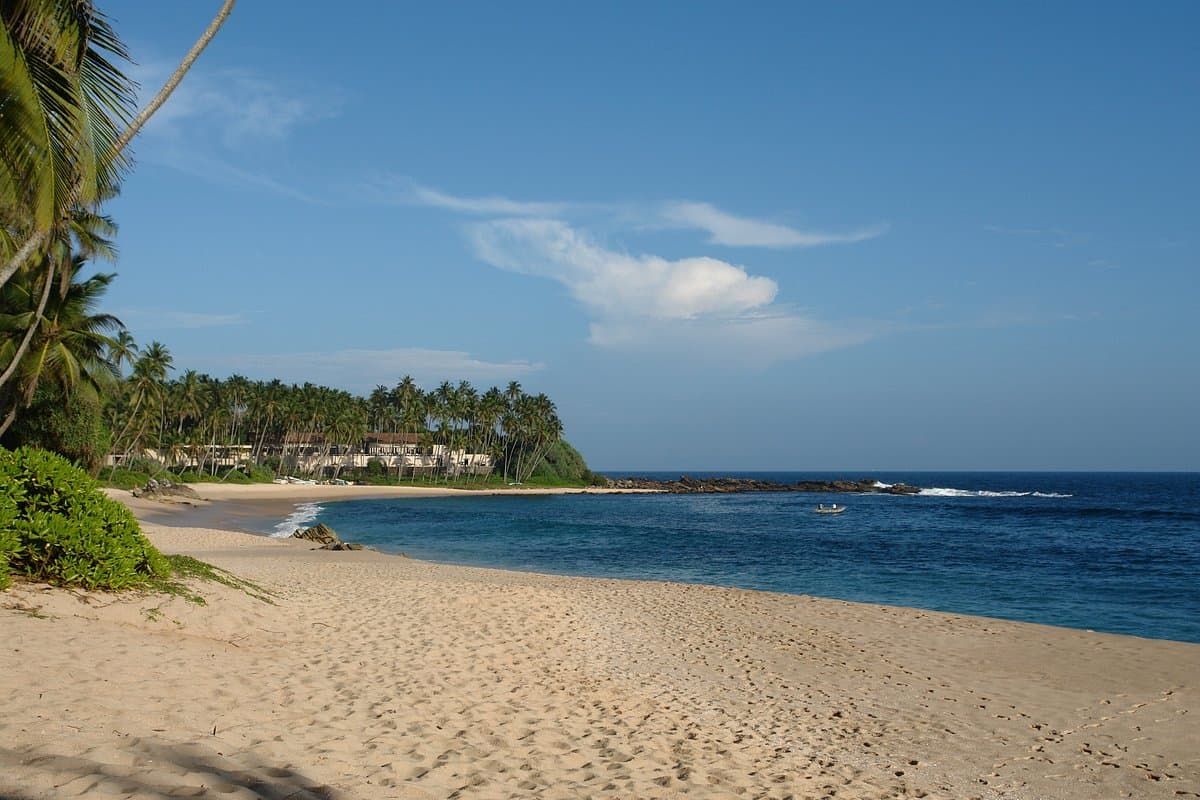The south coast with Tangalle marked