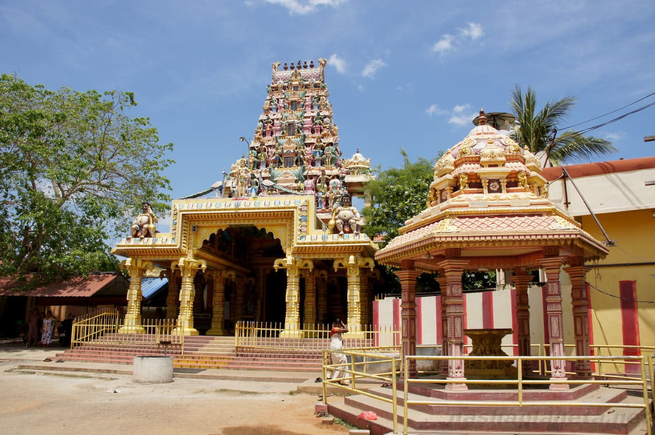 The northern interior with Vavuniya marked